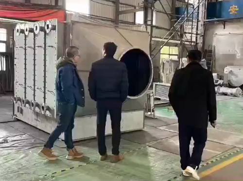 公海赌船生产现场